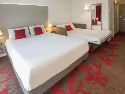Mercure Tours Nord - 78