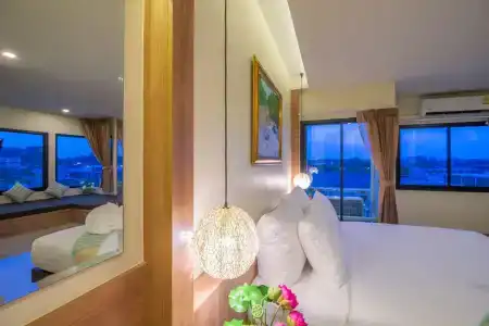 Pura Nakhon - 5