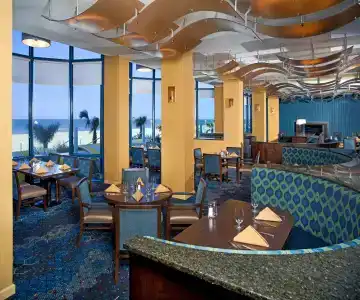 Sheraton Oceanfront - 23