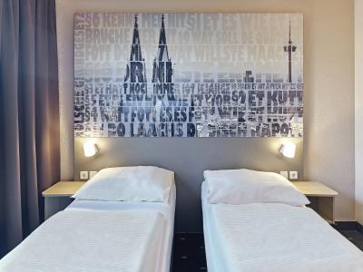 ibis budget Köln Marsdorf - 13
