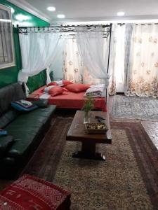 Dar Kamy - 28