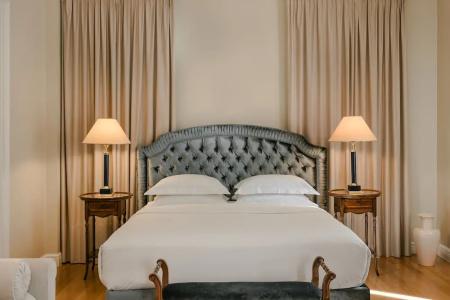 Noble Suites - 176