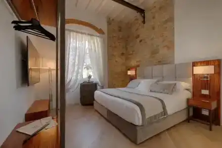 Donati Luxury Tower Suites - 143