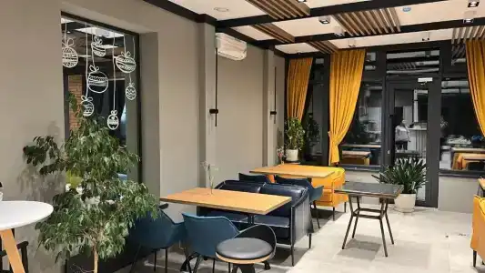 78 Cafe - 9