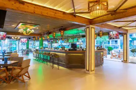Limanaki Beach & Suites - 21