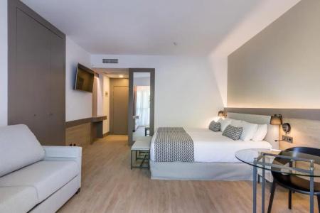 Occidental Puerto Banus - 39