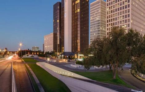 DoubleTree by Hilton Houston Greenway Plaza - 21