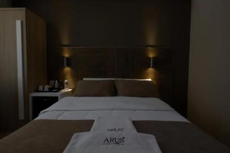 Arus - 24