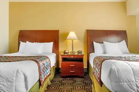 Rodeway Inn Denver Downtown - 38