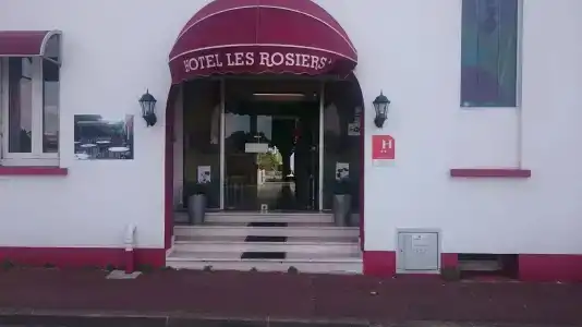 Hôtel Les Rosiers - 0