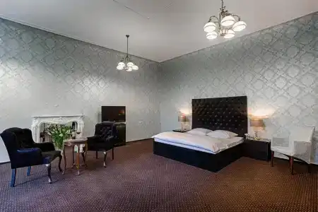 Matejki 8 - 3