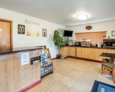 Rodeway Inn - 1