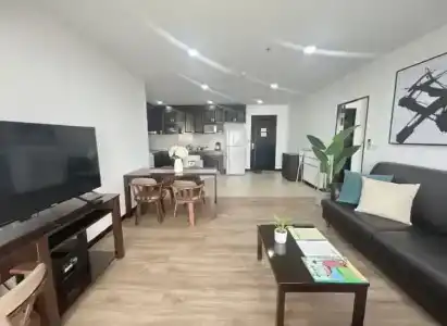 J Town Serviced - 47