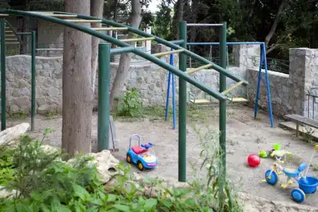 Четыре Сезона - 9