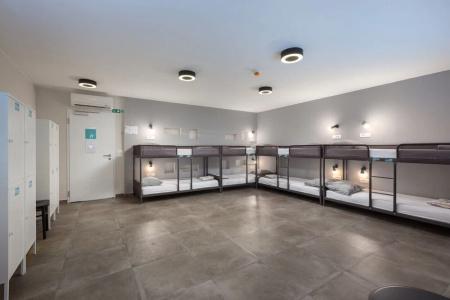 Subtub Hostel Makarska - 10