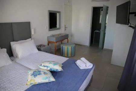 Mar n Mar Crown-Suites - 65