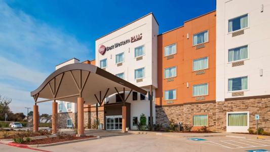 Best Western Plus Airport Inn & Suites - 31