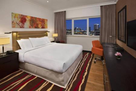 DoubleTree by Hilton and Residences Dubai – Al Barsha - 4