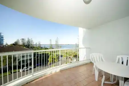 Crystal Bay On The Broadwater - 101