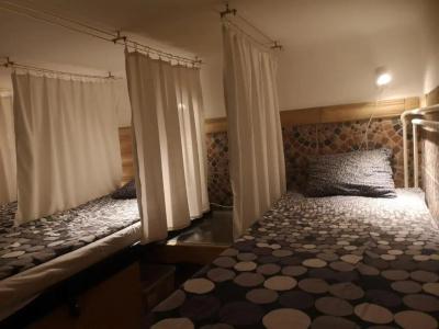 Locomotive Hostel - 4