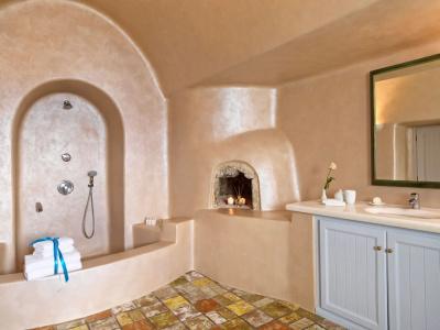 Astra Suites - 390