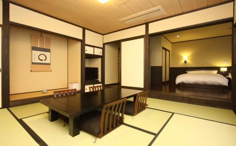 Yufuinsaryo - 3