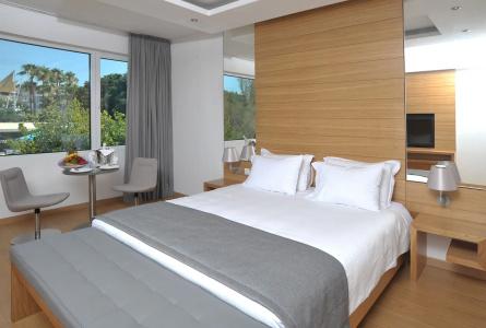 Napa Plaza (Adults Only) - 1