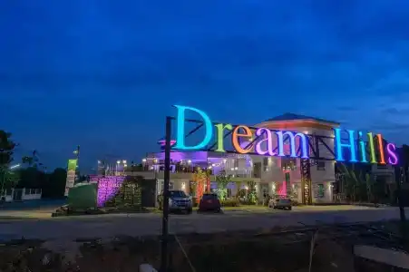 Dream Hills Club - 8