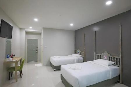 Phuket Nonnita Boutique Resort - 80