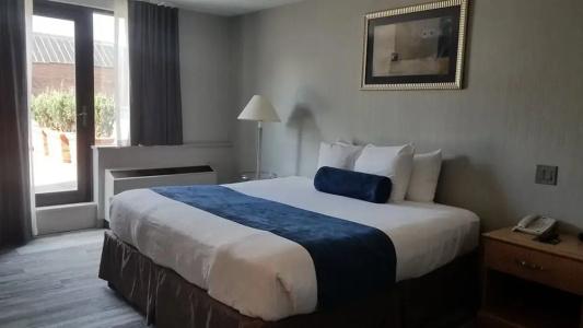Marco LaGuardia & Suites - 50