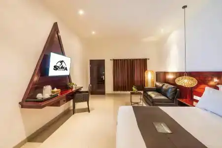 Suka Beach Inn - 1