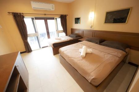 Carabao Dive Resort - 24