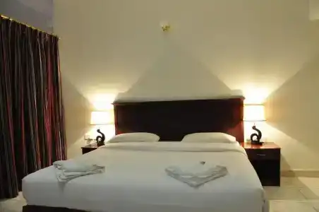 Sahara Apartments - 6