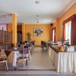 Rodia Inn - 37