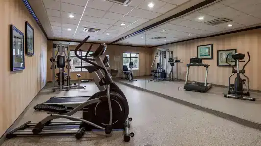 Best Western Plus Suites - 25