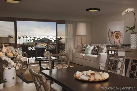The Bannister & Yacht Club by Mint - 30