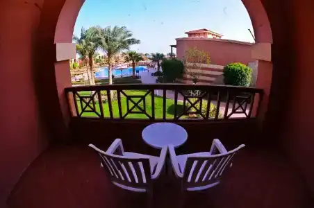 Charmillion Sea Life Resort - 52