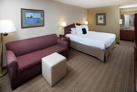 Baymont by Wyndham I-95 - 3