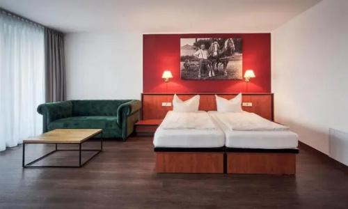 My Parkhotel - 67