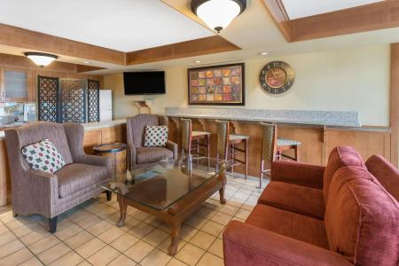 Baymont by Wyndham Pigeon Forge - 1