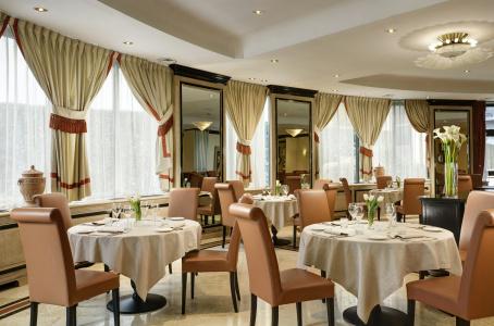 Unahotels Scandinavia Milano - 22