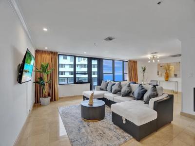 The Alexander All Suites - 130