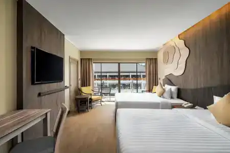 Amora Beach Resort Phuket - Sha Extra Plus - 47