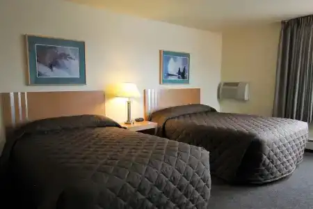 Breeze Inn - 35