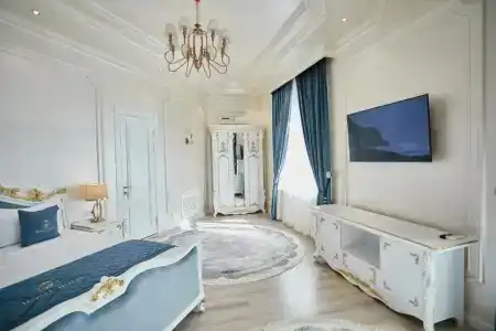 Royal Samarkand - 184