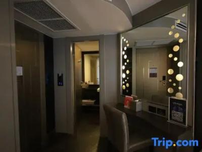 Centara Azure Pattaya - 38