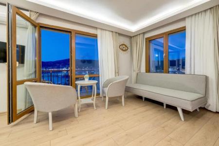 Hanedan Foca Izmir - 35