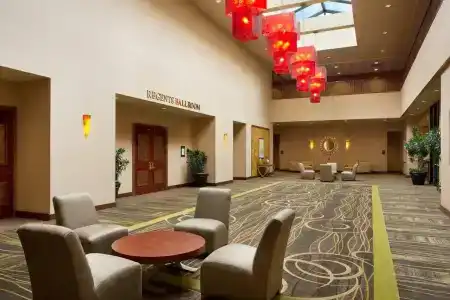 Embassy Suites - 24