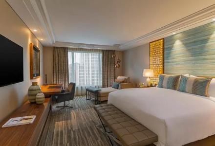 The Ritz-Carlton, - 44