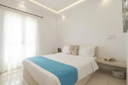 Bella Santorini - 3